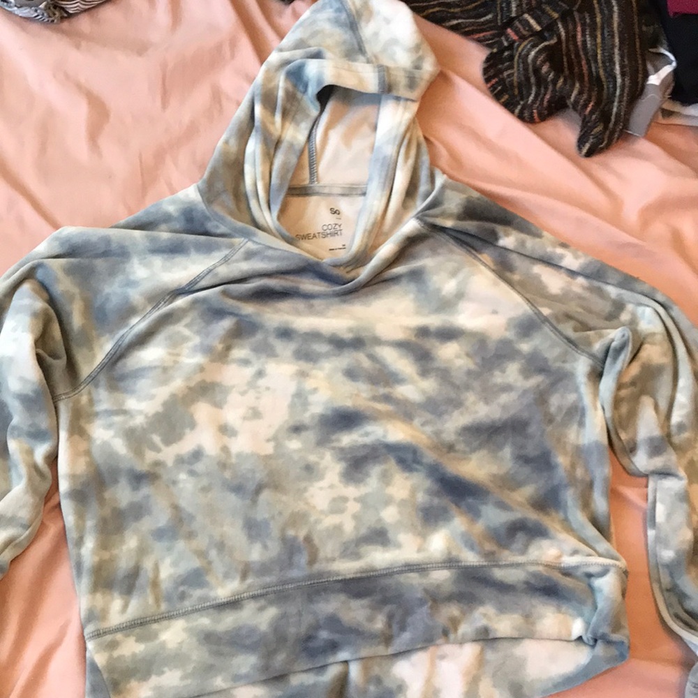 So cozy sweatshirt crop top
